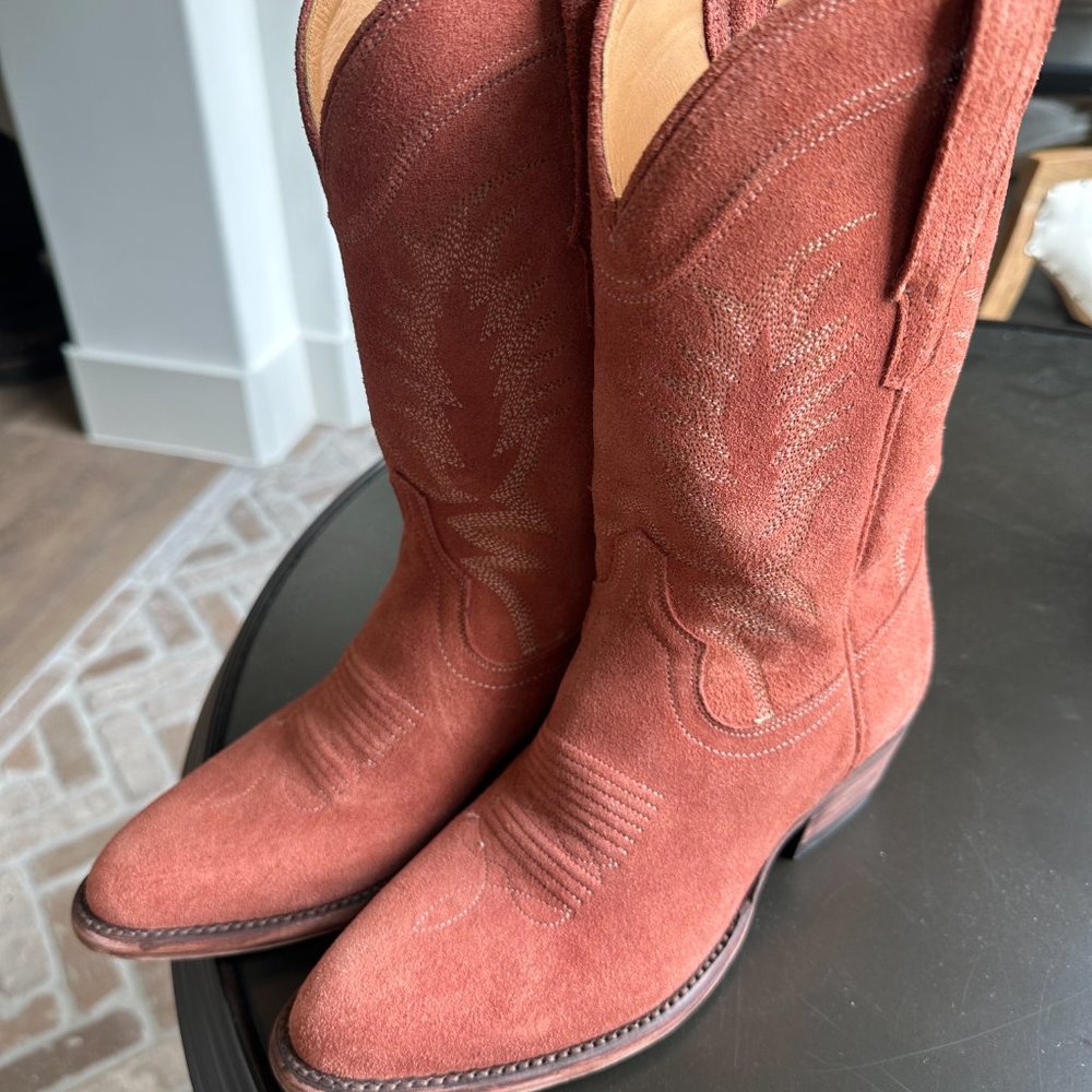 Tecovas Josie Suede Boot in Desert Rose